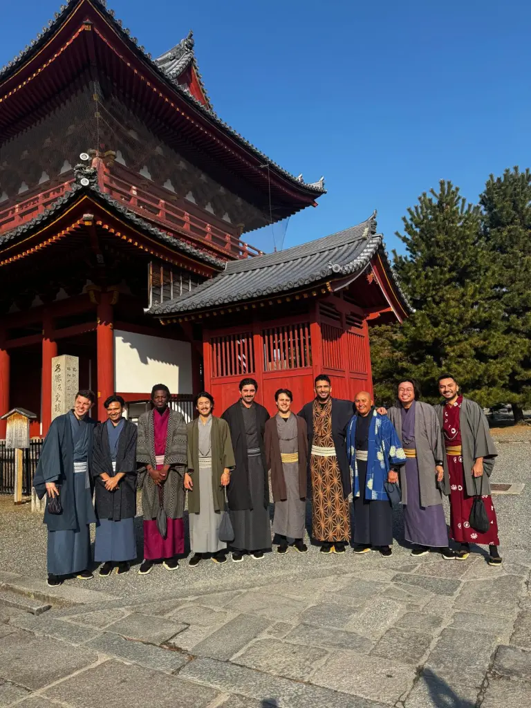 Group at Kyoto temple in kimono